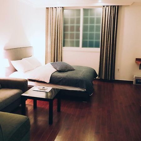 Gonggan Residence Hotel กอเจ ภายนอก รูปภาพ